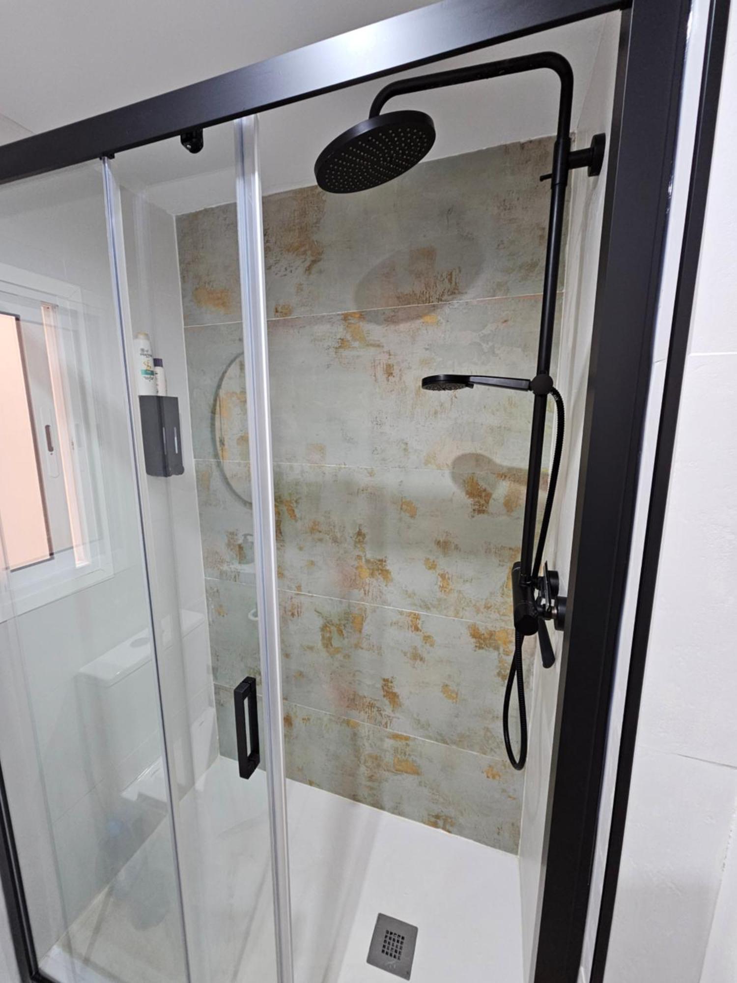 Exclusivo Apartamento Cerca De La Playa مالقة المظهر الخارجي الصورة