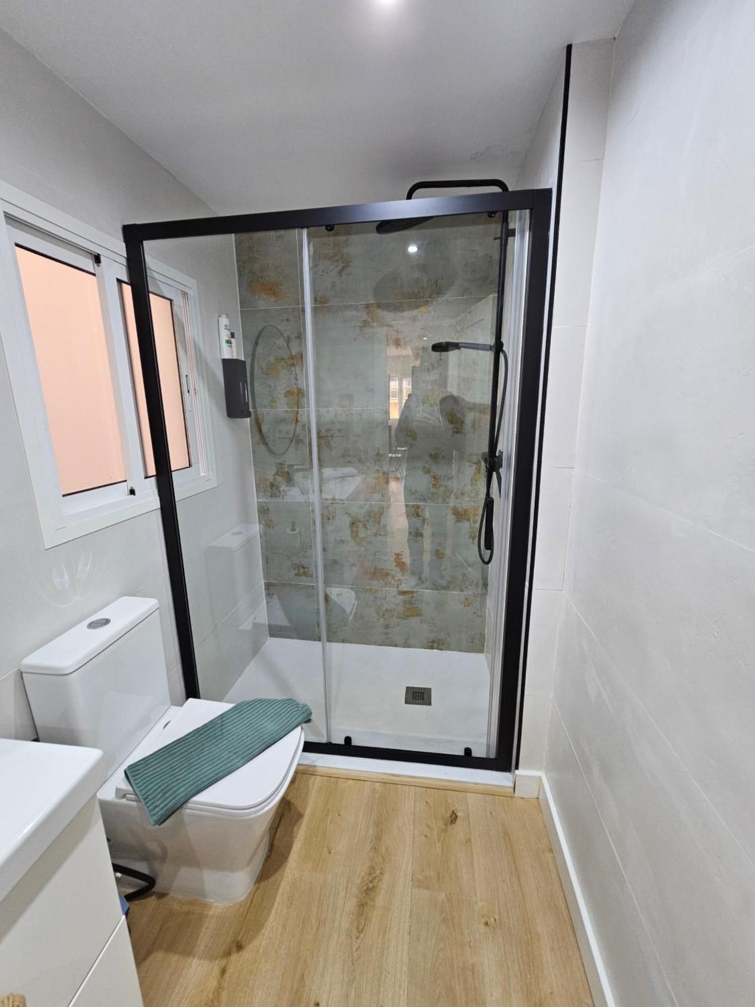 Exclusivo Apartamento Cerca De La Playa مالقة المظهر الخارجي الصورة